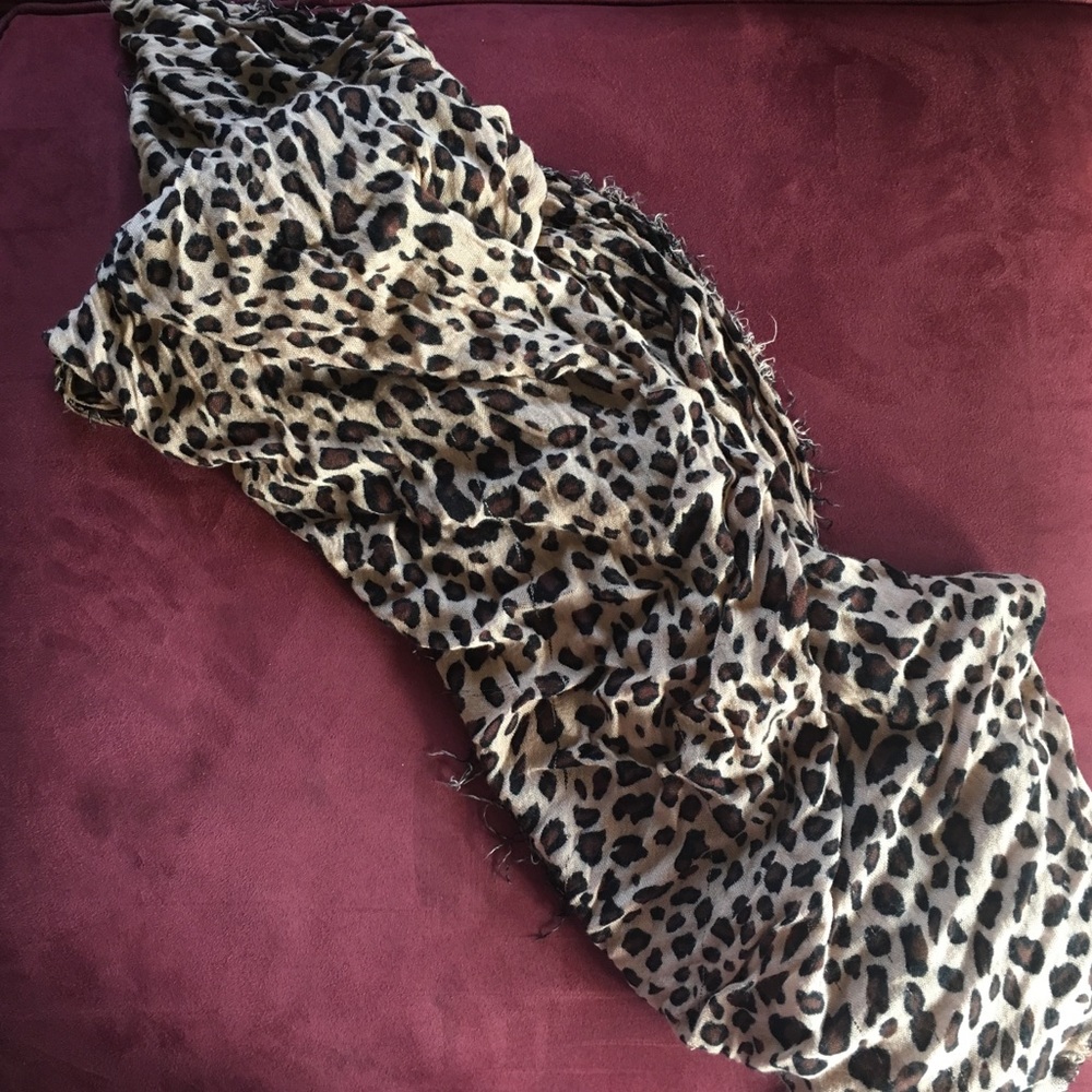 Cheetah Scarf
